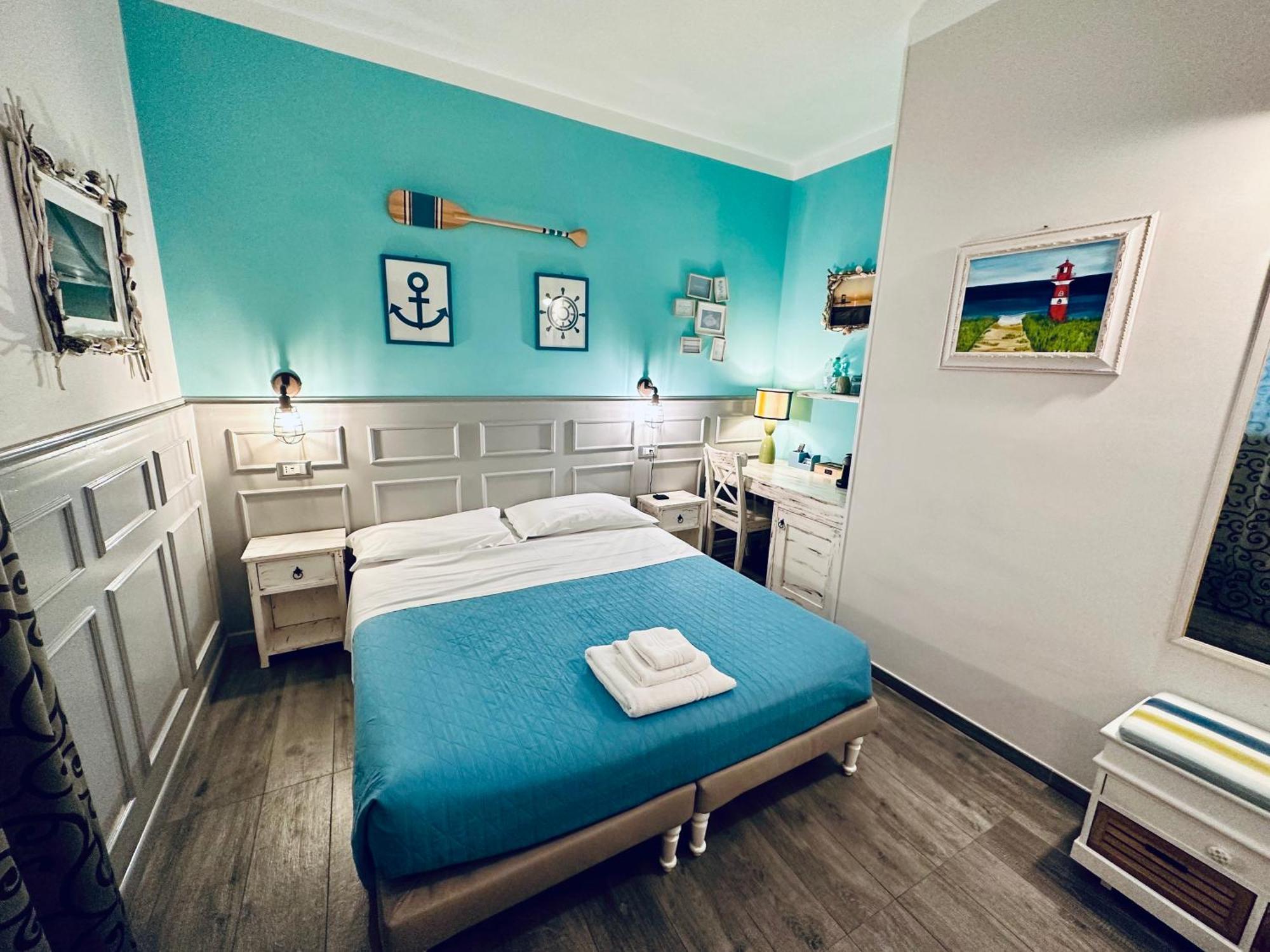 Alcivico3 Bed & Breakfast Чивитанова Марке Екстериор снимка